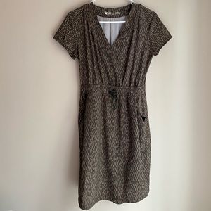 REI dress size 4 nature inspired tree print